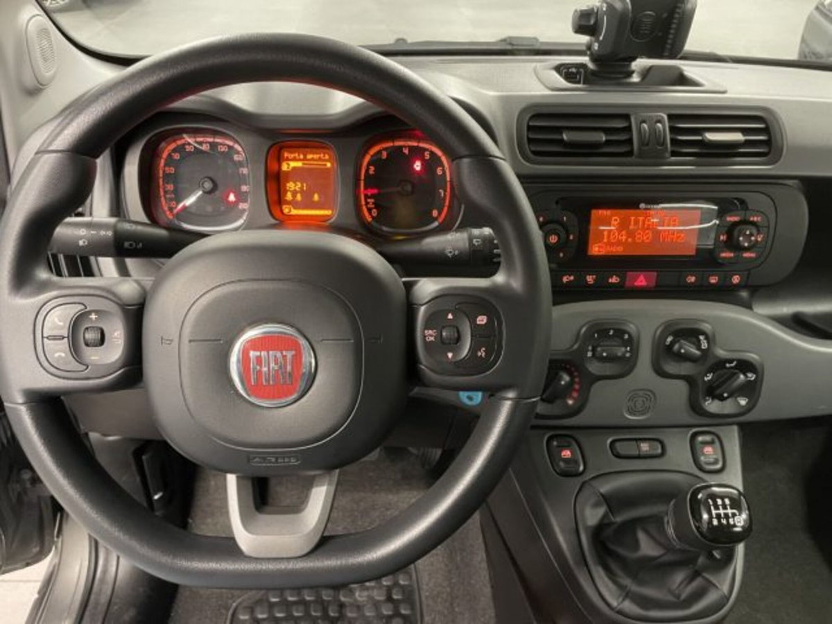 Fiat Panda 1.0 firefly hybrid s&s 70cv 5p.ti (2)