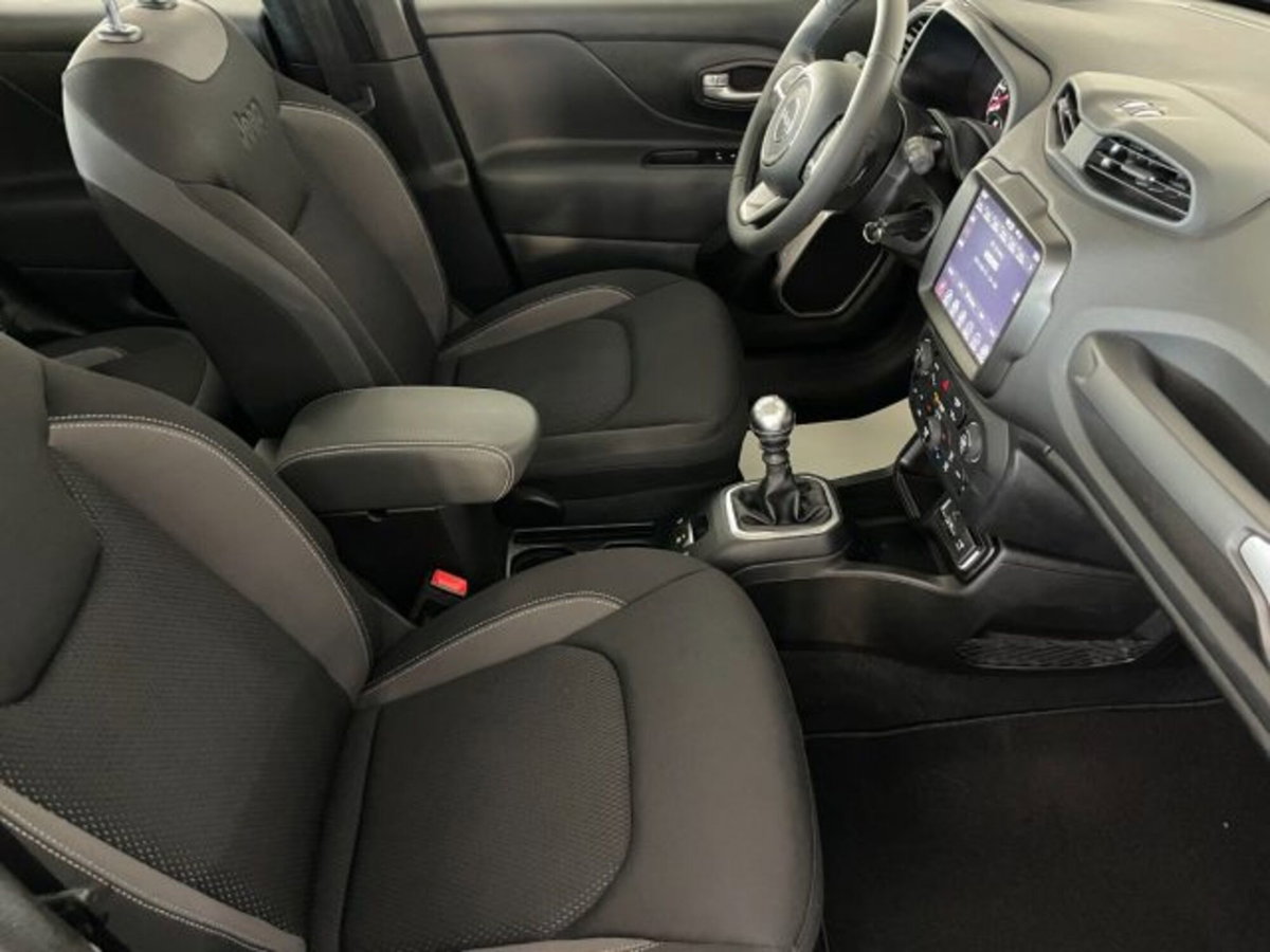 Jeep Renegade 1.6 Mjt 130 CV Limited (15)