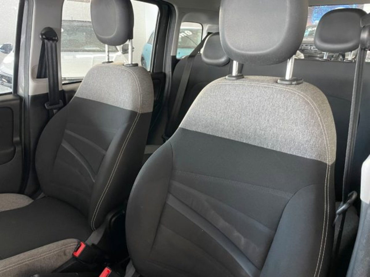 Fiat Panda 1.0 firefly hybrid s&s 70cv 5p.ti (13)