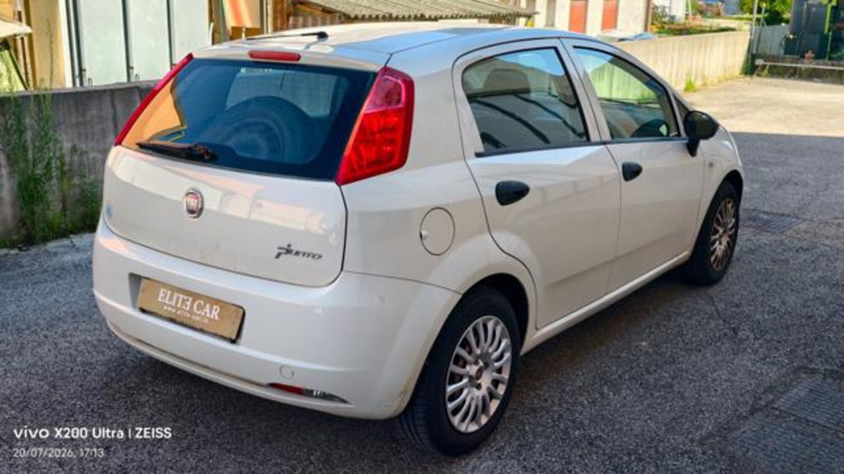 Fiat Punto 1.2 8V 5 porte Lounge (6)