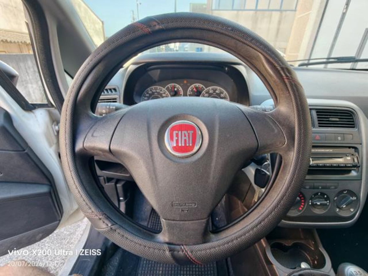 Fiat Punto 1.2 8V 5 porte Lounge (7)