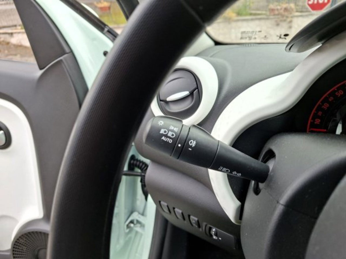 Renault Twingo SCe 65 CV Intens (11)