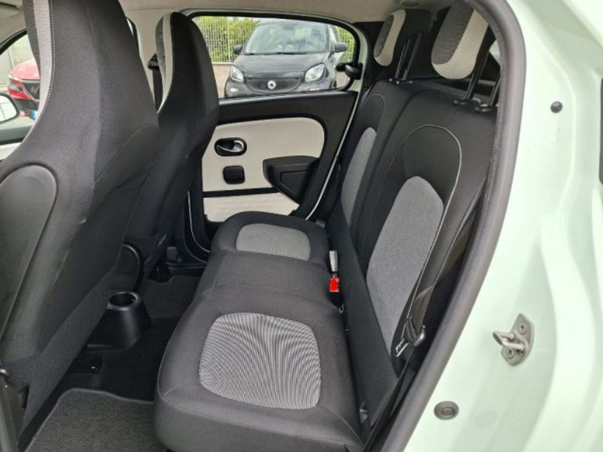 Renault Twingo SCe 65 CV Intens (9)