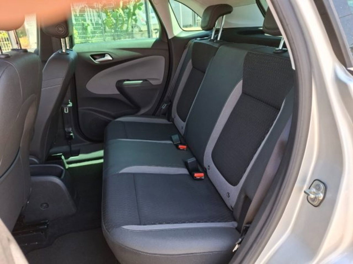 Opel Crossland X 1.2 12V Innovation (7)