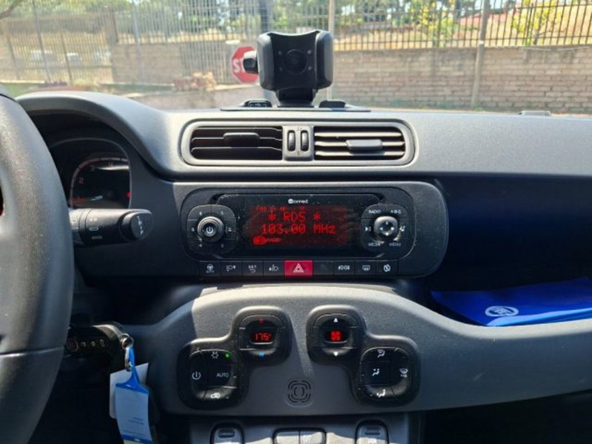 Fiat Panda 1.2 City Cross (9)