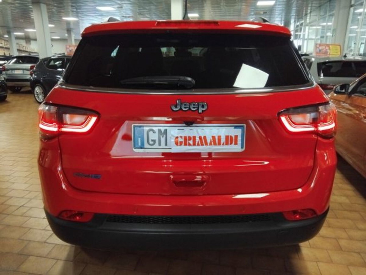 Jeep Compass 1.3 T4 190CV PHEV AT6 4xe Limited (6)