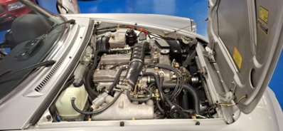 Alfa Romeo Spider 2.0i (9)
