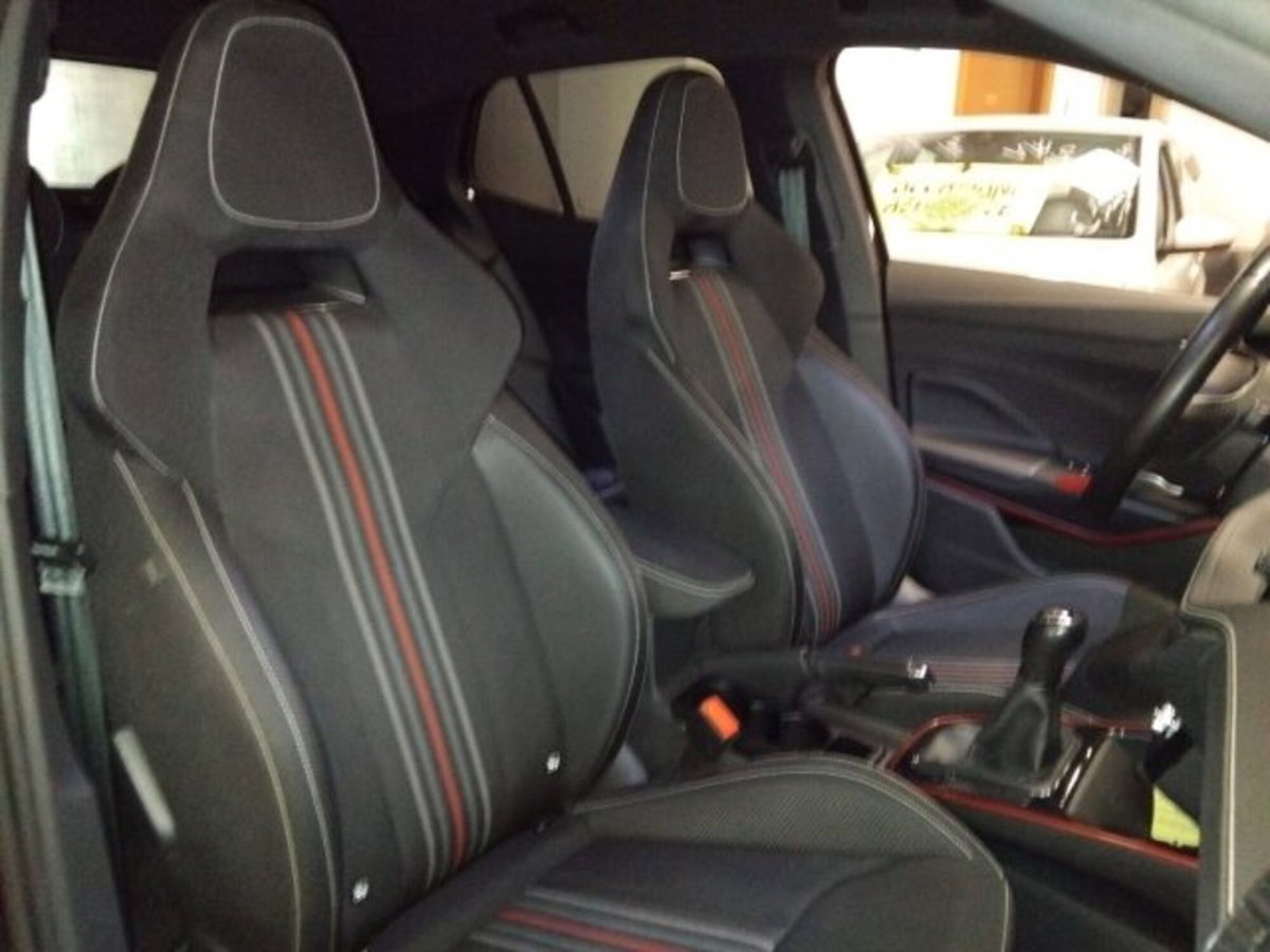 Skoda Fabia 1.0 mpi Monte Carlo 80cv (16)