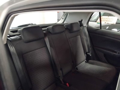 Volkswagen T-Cross 1.0 TSI Urban BMT (14)