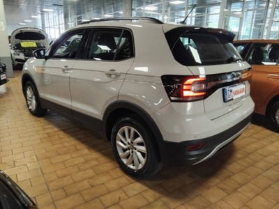 Volkswagen T-Cross 1.0 TSI Urban BMT (6)