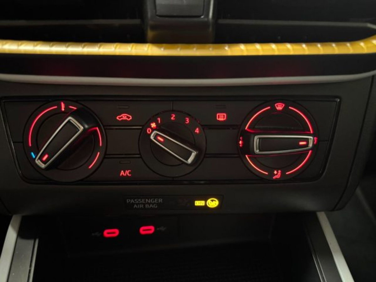 SEAT Arona 1.0 EcoTSI Style (18)