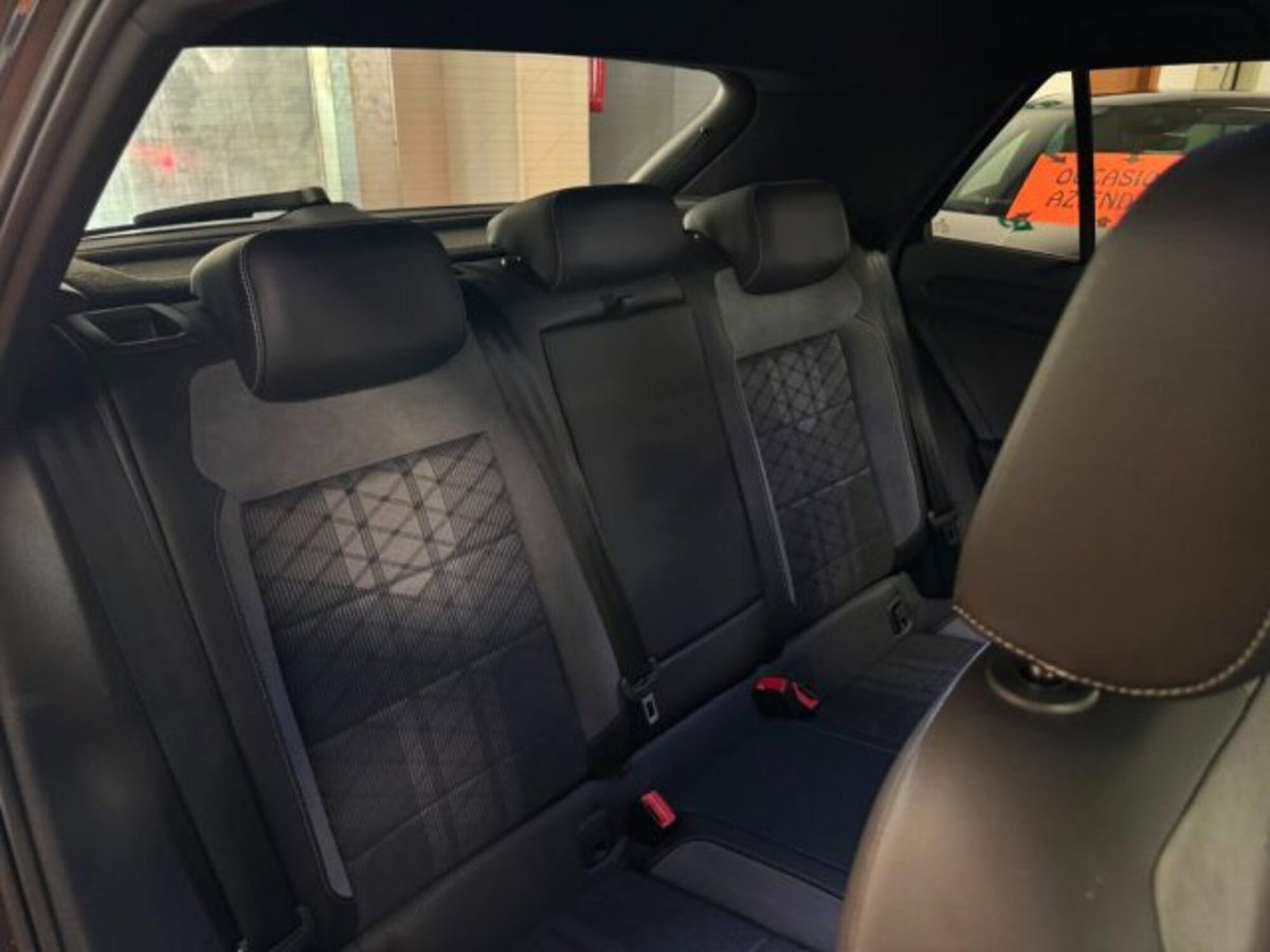 Volkswagen T-Roc 2.0 tdi R-Line 4motion 150cv dsg (10)