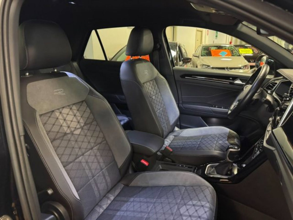 Volkswagen T-Roc 2.0 tdi R-Line 4motion 150cv dsg (12)