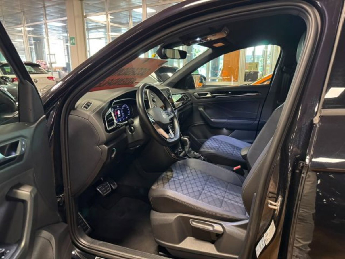 Volkswagen T-Roc 2.0 tdi R-Line 4motion 150cv dsg (13)
