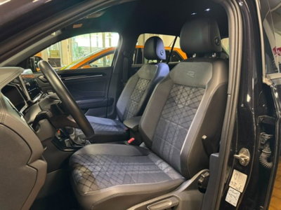 Volkswagen T-Roc 2.0 tdi R-Line 4motion 150cv dsg (18)
