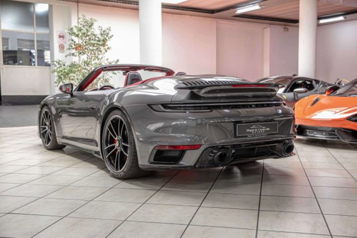 Porsche 911 Cabrio Cabrio 3.7 Turbo S auto (5)
