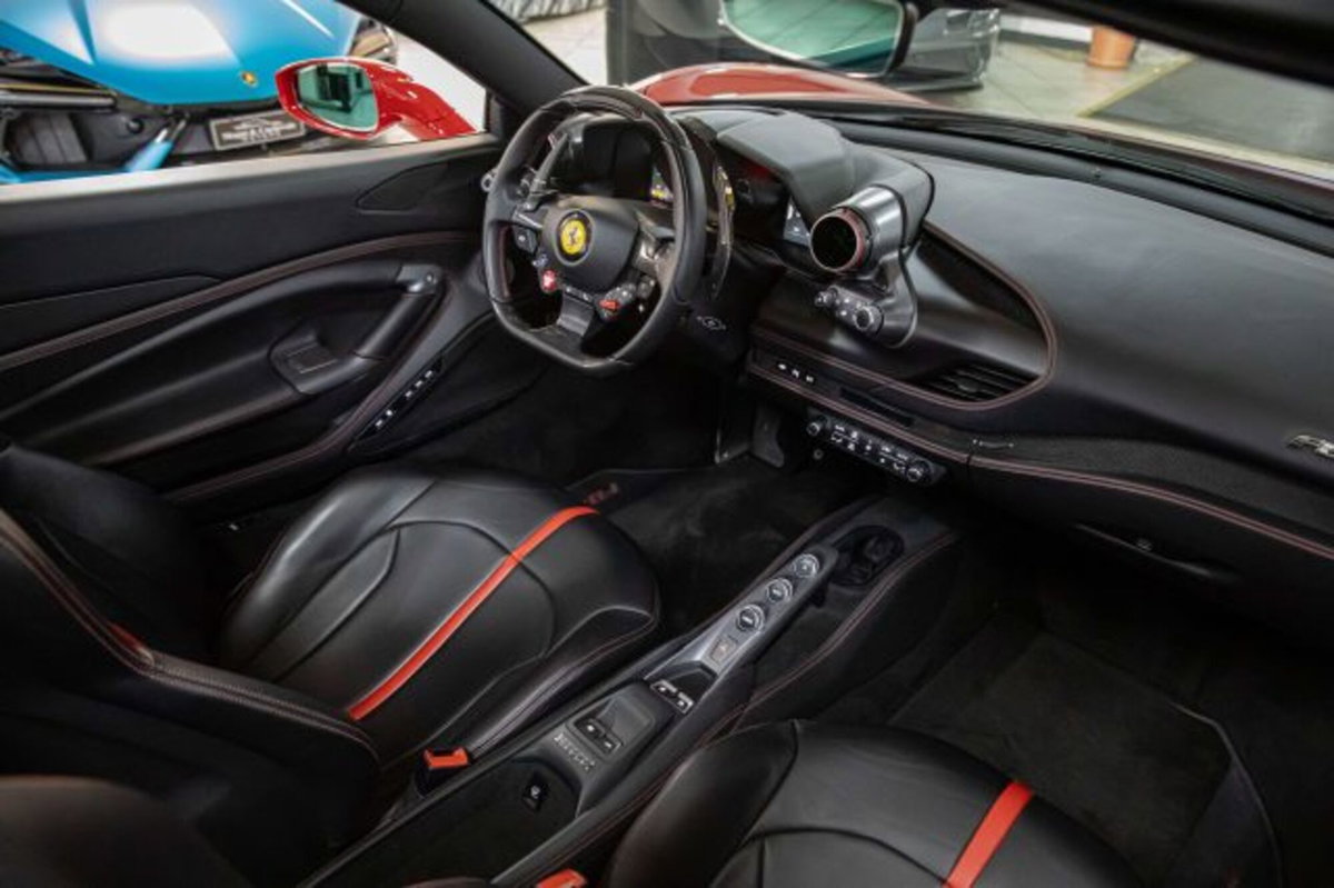 Ferrari F8 Spider F8 Spider (11)