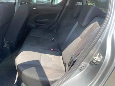 Suzuki Swift 1.2 VVT 3 porte GL Top (8)