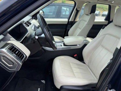 Land Rover Range Rover Sport 3.0D l6 249 CV HSE Dynamic Stealth (8)