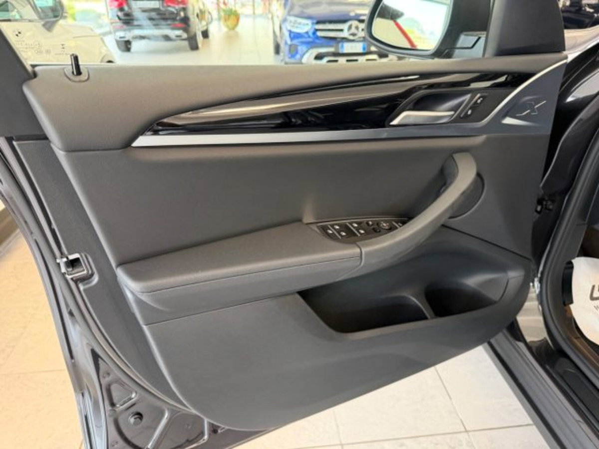 BMW X3 xDrive20d 48V (7)