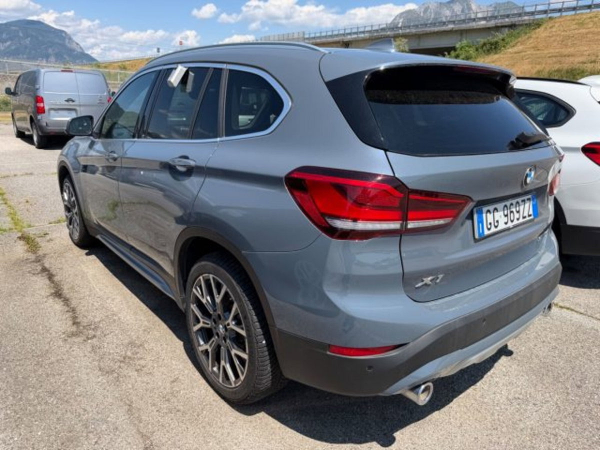 BMW X1 sDrive18d xLine Plus (6)
