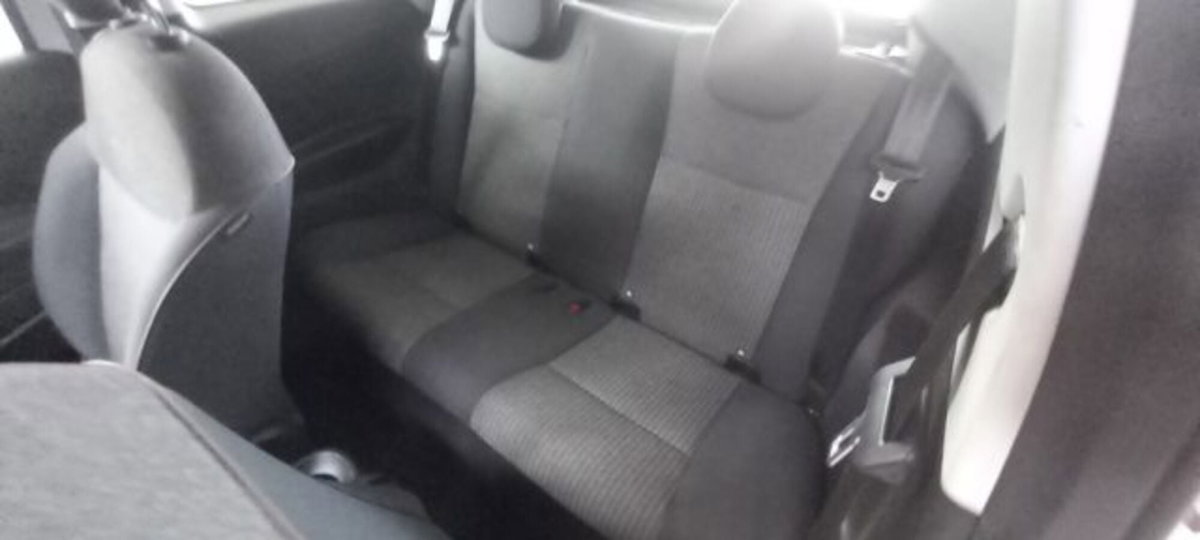 Fiat 500e Icon Berlina 42 kWh (6)