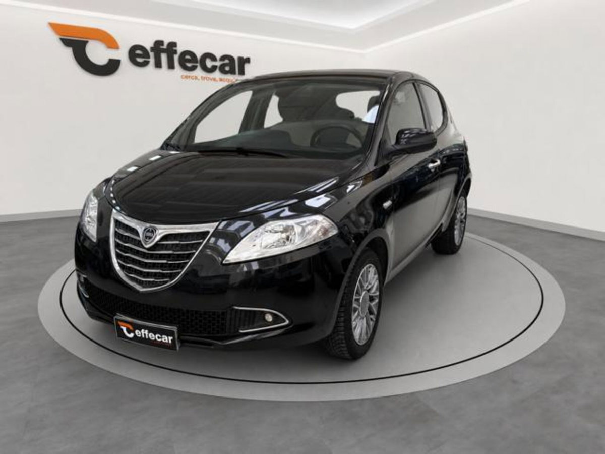 Lancia Ypsilon 1.2 69 CV 5 porte GPL Ecochic Gold