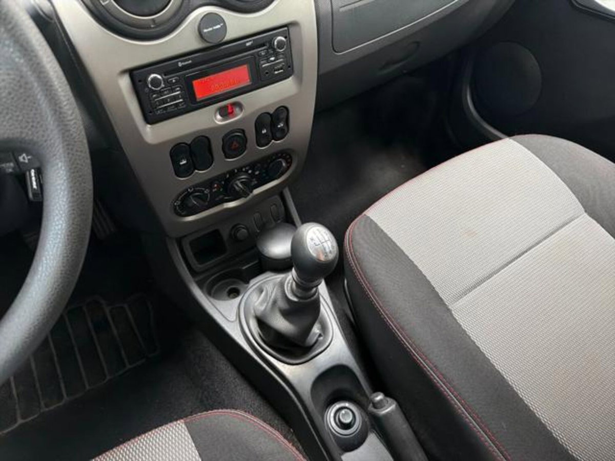 Dacia Duster 1.5 dCi 110CV 4x2 Ambiance (11)