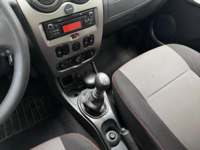 Dacia Duster 1.5 dCi 110CV 4x2 Ambiance (11)
