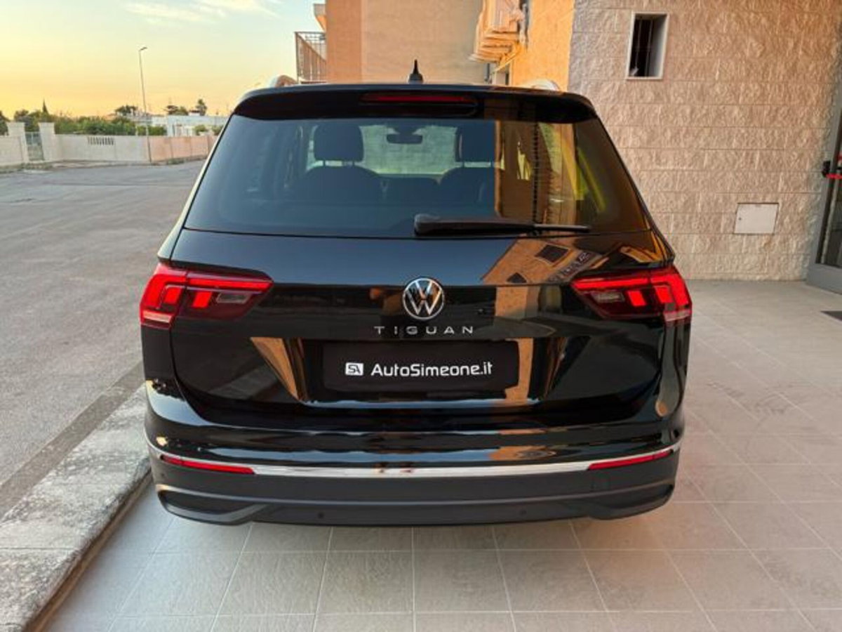 Volkswagen Tiguan 2.0 TDI 150 CV SCR DSG 4MOTION Life (6)