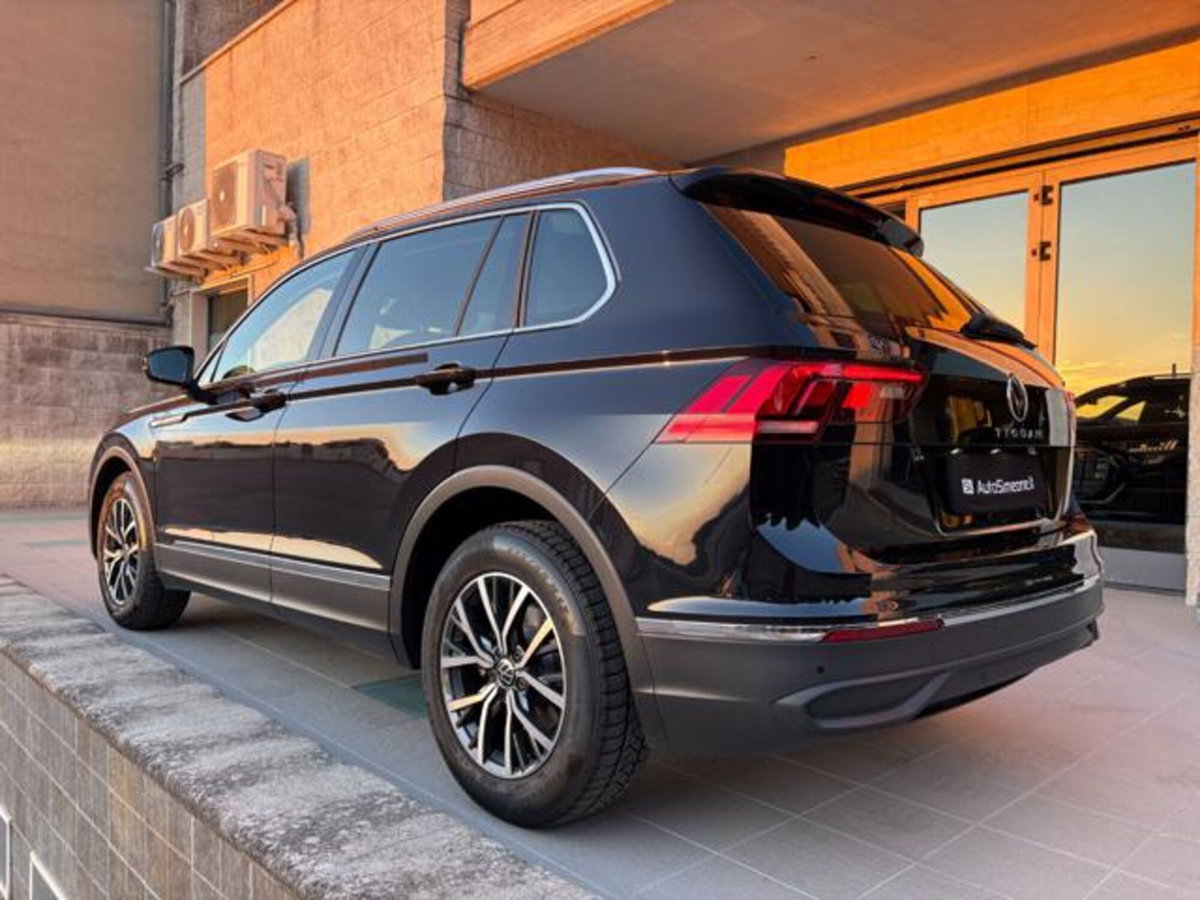 Volkswagen Tiguan 2.0 TDI 150 CV SCR DSG 4MOTION Life (7)