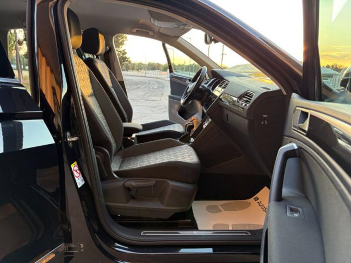 Volkswagen Tiguan 2.0 TDI 150 CV SCR DSG 4MOTION Life (9)