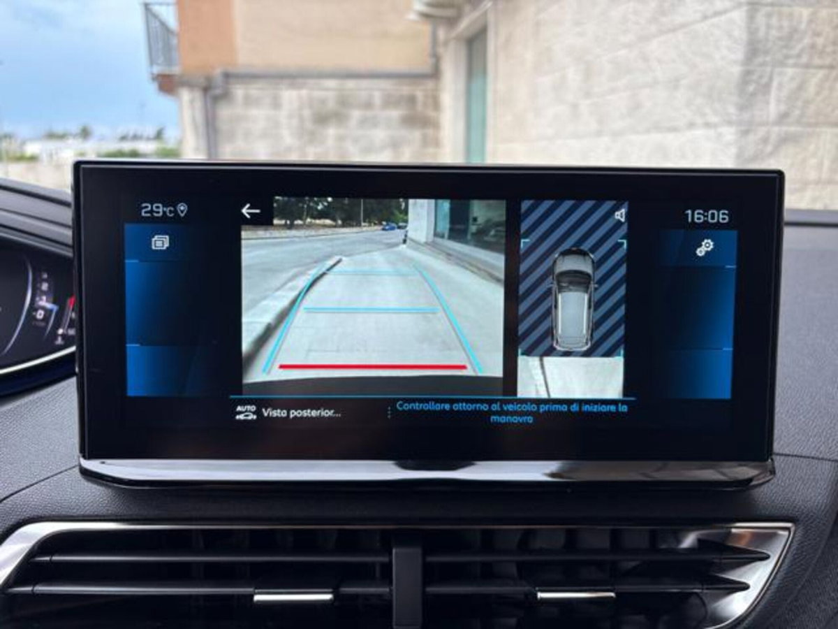 Peugeot 3008 BlueHDi 130 S&S Allure Pack (16)