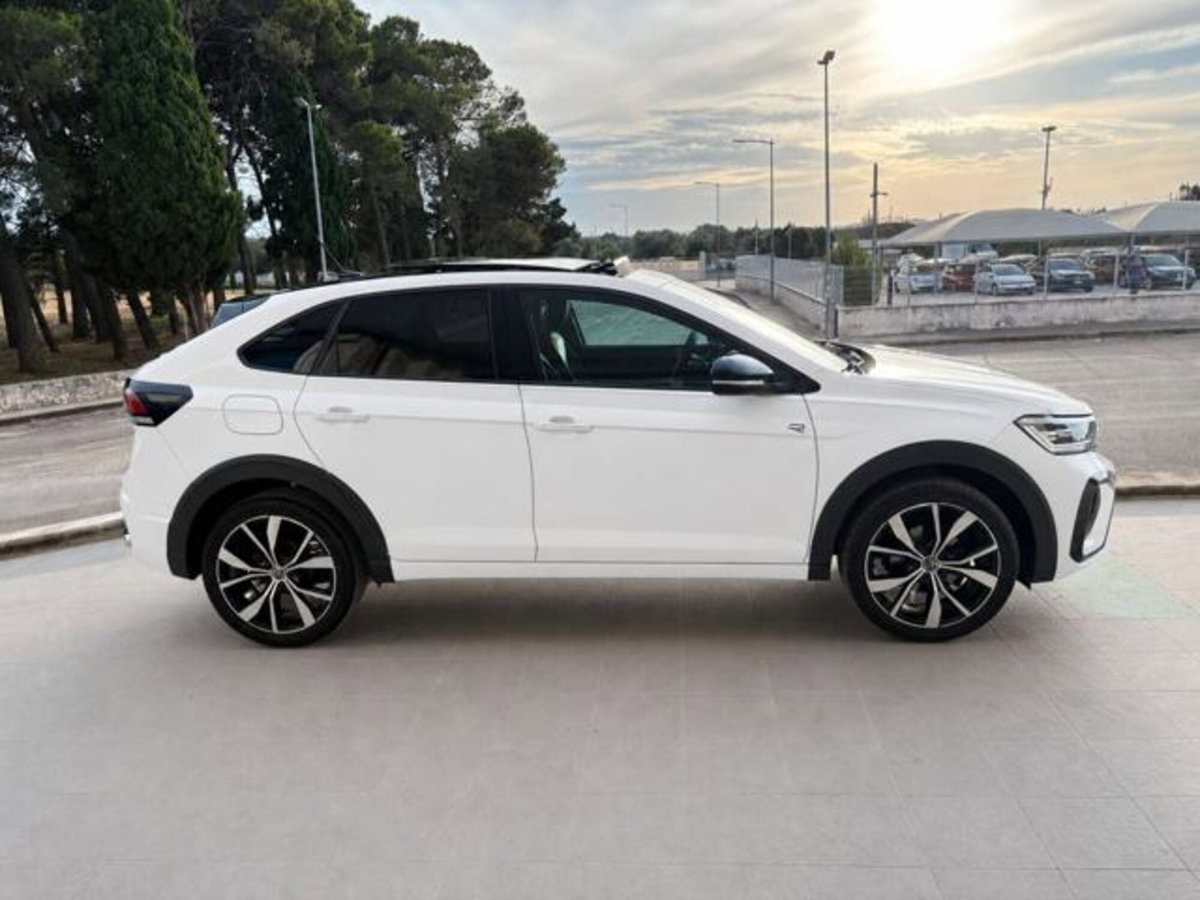 Volkswagen Taigo 1.0 tsi R-Line 115cv dsg (4)