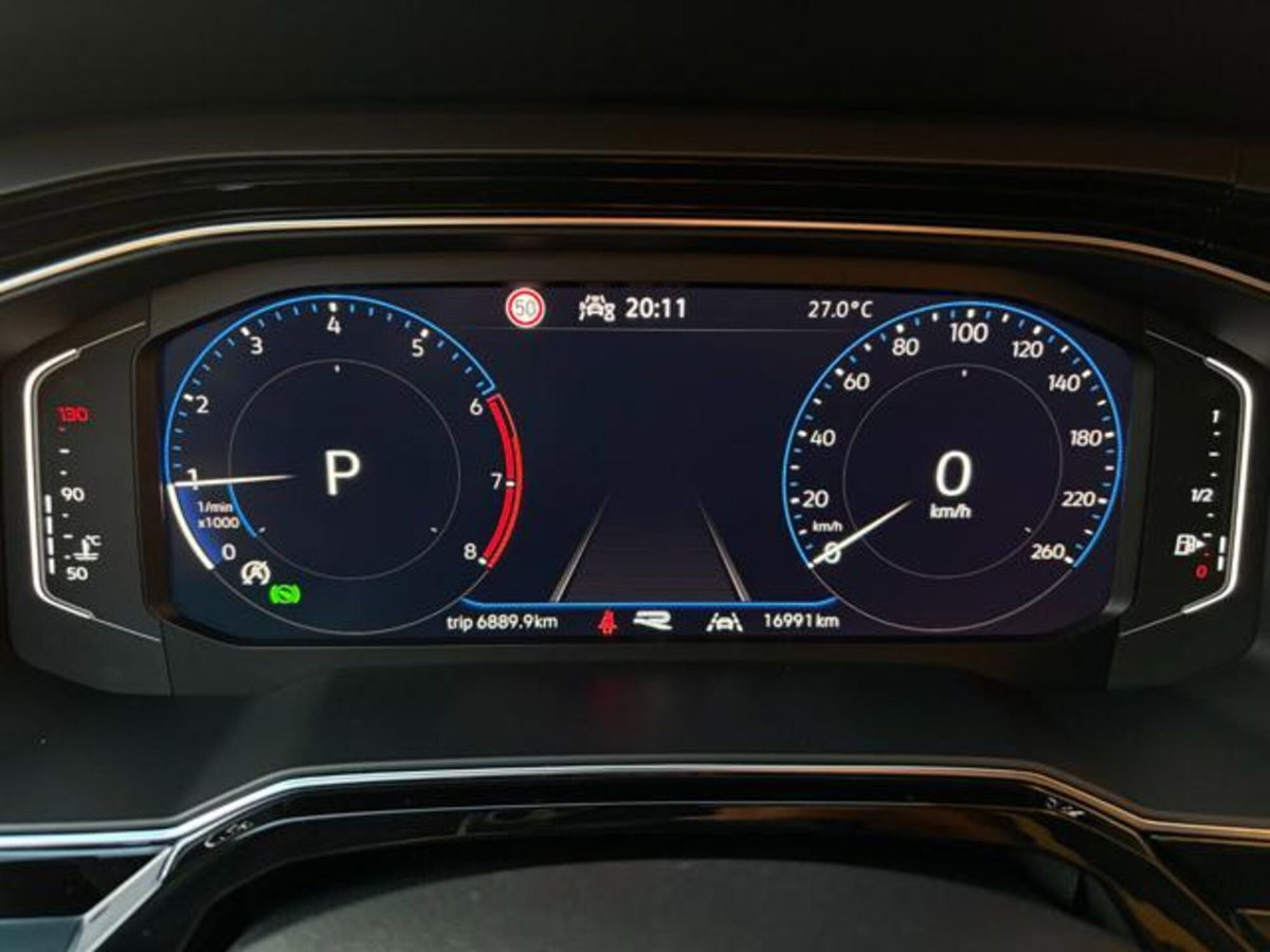 Volkswagen Taigo 1.0 tsi R-Line 115cv dsg (18)