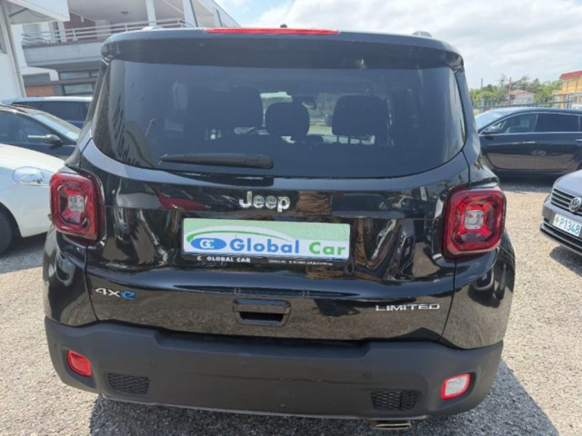 Jeep Renegade 1.3 T4 190CV PHEV 4xe AT6 Limited (5)