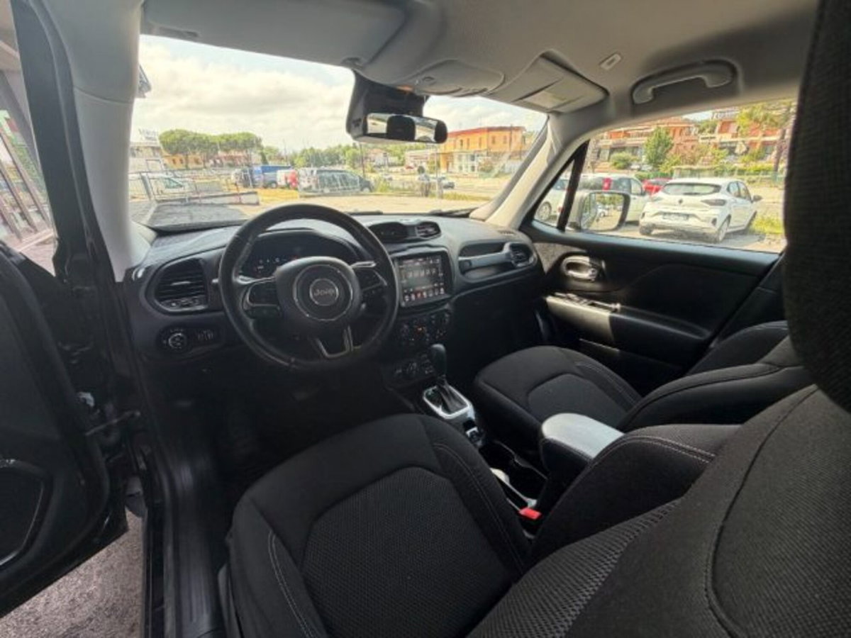 Jeep Renegade 1.3 T4 190CV PHEV 4xe AT6 Limited (9)