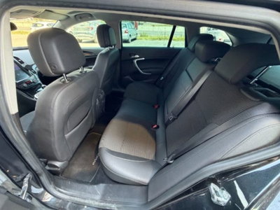 Opel Insignia Station Wagon CDTI 160CV Sports Cosmo (10)