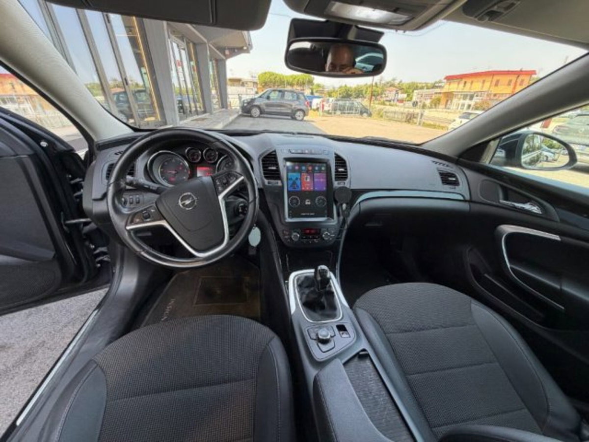 Opel Insignia Station Wagon CDTI 160CV Sports Cosmo (11)
