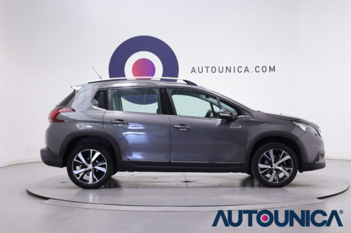 Peugeot 2008 PureTech 130 S&S Allure (4)