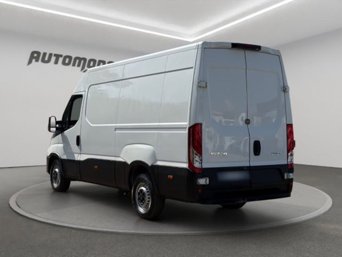 Iveco Daily Telaio 35S14 2.3 HPT PLM Cabinato (6)