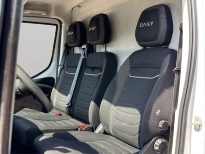 Iveco Daily Telaio 35S14 2.3 HPT PLM Cabinato (8)