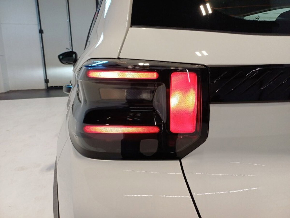 Citroen C3 Aircross 1.2 puretech turbo Plus 100cv (12)