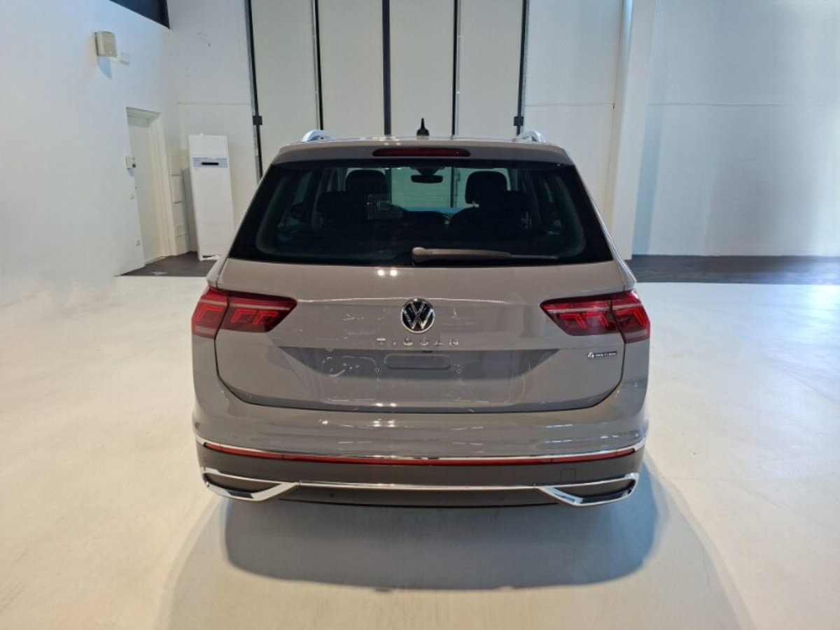 Volkswagen Tiguan 2.0 TDI 150 CV SCR DSG 4MOTION Elegance (5)