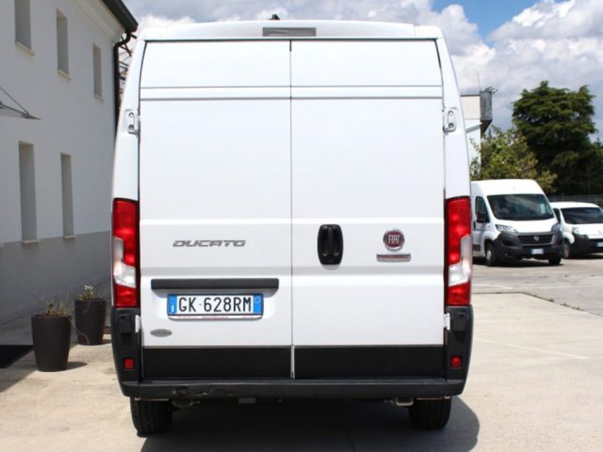 Fiat Ducato Furgone Vetrato 33 LH2 2.2 mjt3 120cv  serie 8 (3)