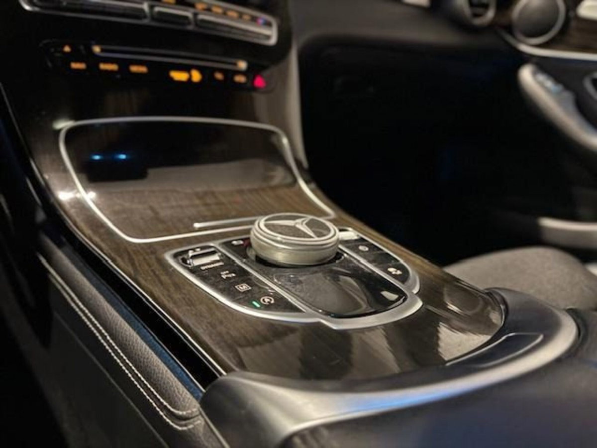 Mercedes-Benz GLC SUV 220 d 4Matic Exclusive (12)