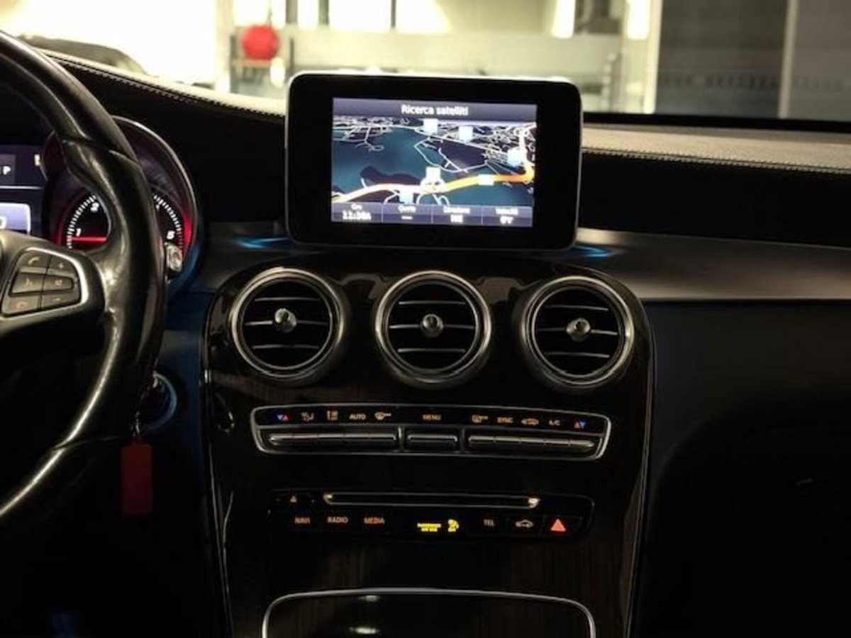 Mercedes-Benz GLC SUV 220 d 4Matic Exclusive (13)