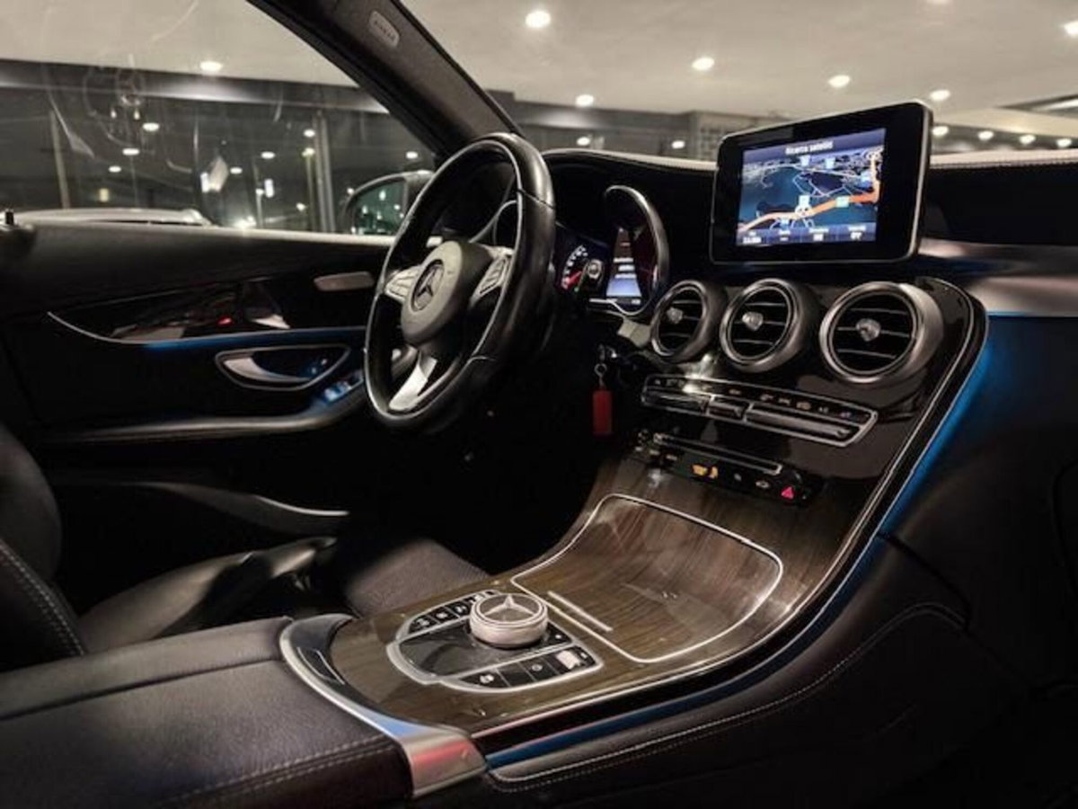 Mercedes-Benz GLC SUV 220 d 4Matic Exclusive (9)