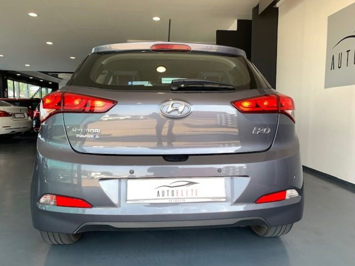 Hyundai i20 1.1 CRDi 5p. BlueDrive (5)