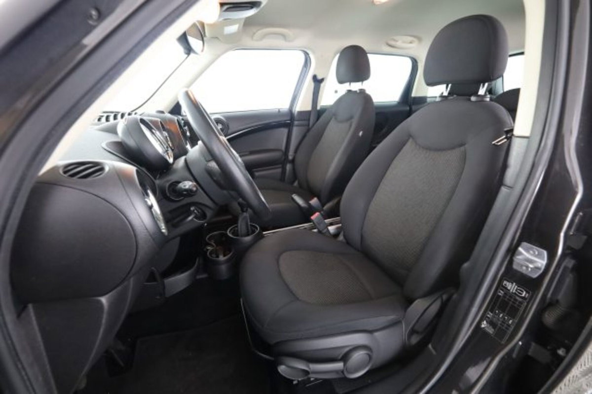 MINI Mini Countryman 1.6 One Countryman (2)